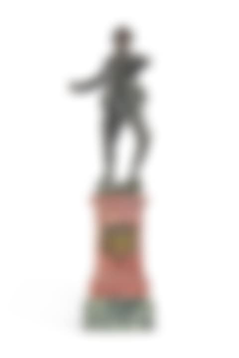 FIGURE REPRÉSENTANT UN GRENADIER (preview)