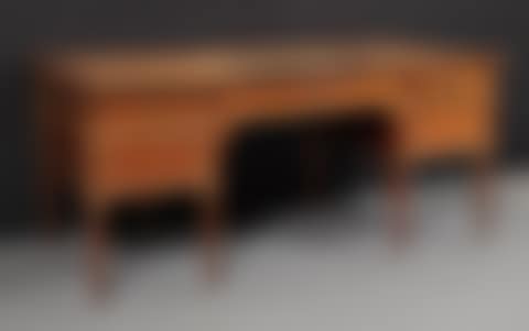 Louis Phillippe Leather-Inset Brass Bound Mahogany Bureau Plat (preview)