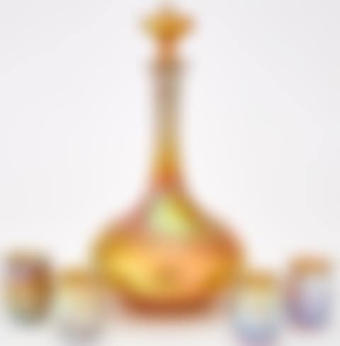 Tiffany Wheel-Engraved Gold Favrile Glass Decanter Together with Four Tiffany Gold Favrile Glass Cordial Glasses (preview)