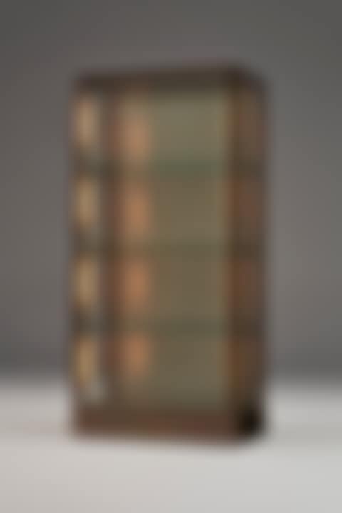 Illuminated Vitrine (preview)