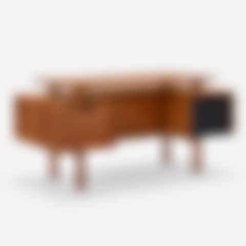 Desk, model 1625 (preview)