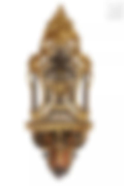 AN OTTOMAN TURBAN HOLDER (preview)