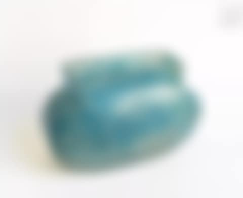 Vase with oval body and square section in blue glass (preview)