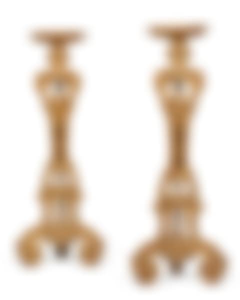 A PAIR OF REGENCE STYLE GILTWOOD TORCHERES (preview)