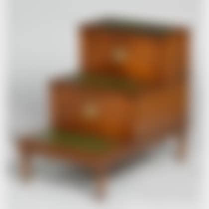 Georgian-style Mahogany Library Steps with Gilt-tooled Leather-inset Treads (preview)