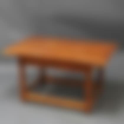 Pine Stretcher-base Tavern Table (preview)