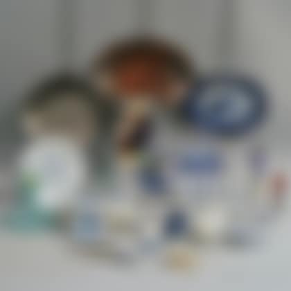 Group of Glass, Porcelain, and Ceramic Items (preview)