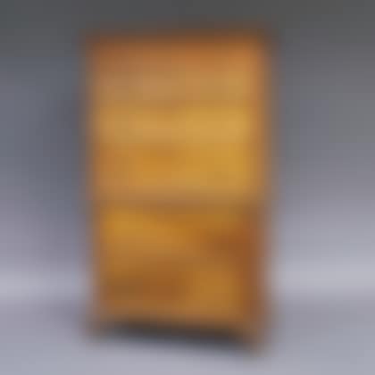 Georgian-style Walnut Chest-on-Chest (preview)