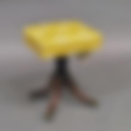 Pedestal Piano Stool (preview)