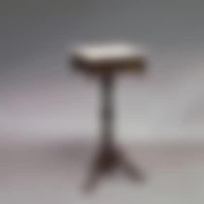 Victorian Mahogany Veneer Marble-top One-drawer Stand (preview)