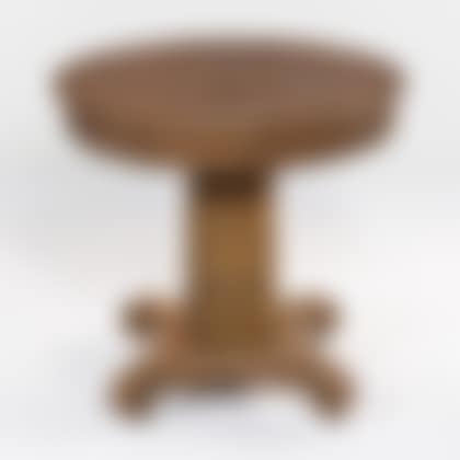 Wicker Classical Center Table (preview)