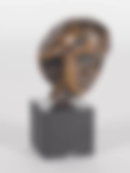 Tête de femme au chignon, petit modèle (preview)