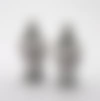 A pair of Chinese famille-verte vases (preview)