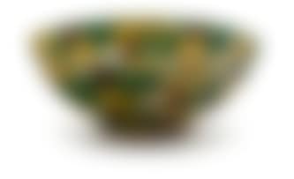 A Chinese ‘egg and spinach" glazed bowl (preview)