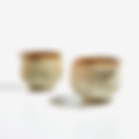 Two early pouring vessels (preview)