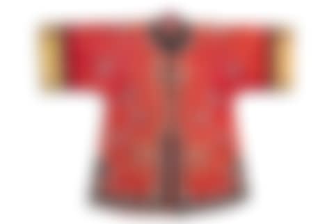 A Chinese embroidered silk robe (preview)