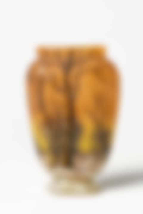 Vase en verre multicouche dégagé à l"acide (preview)