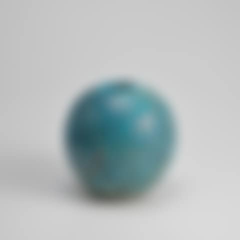 Blue Covered Ball Vase (preview)