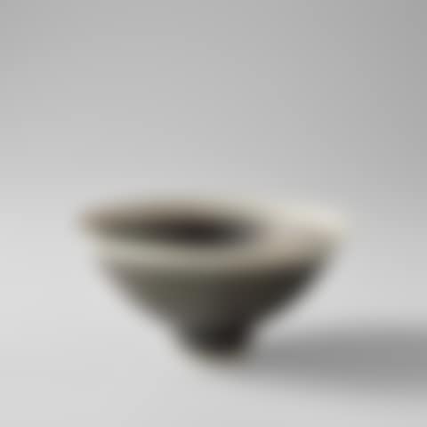 Footed bowl (preview)