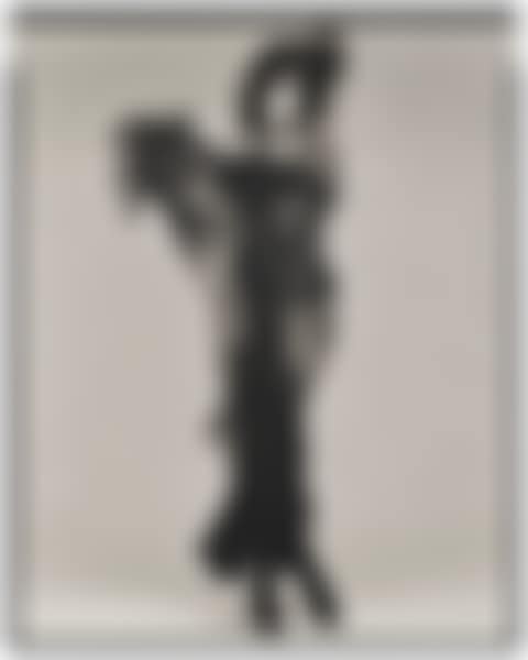 Stephanie Seymour 'La Passante du Siècle' - Les années 1910, robe Poiret (collection Martin Kamer), chassures Free Lance, 1996 (preview)