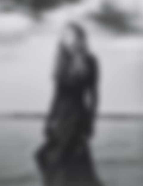 Elle Macpherson, Saint Tropez, 2008 (preview)