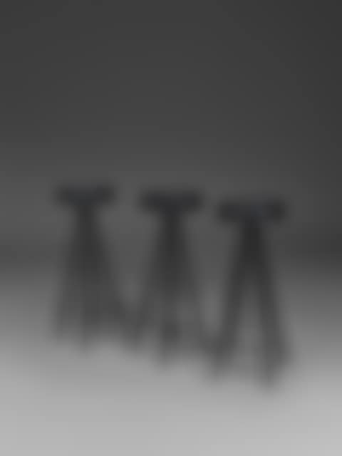 Ensemble de trois prototypes de tabourets de bar (preview)