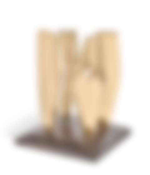 Four Figures Waiting (preview)