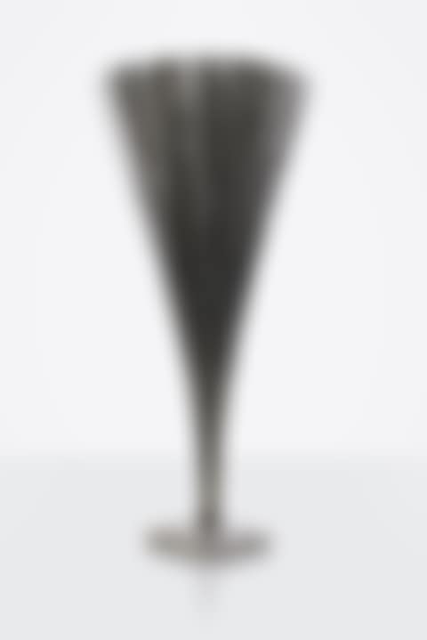Untitled (Spray) (preview)