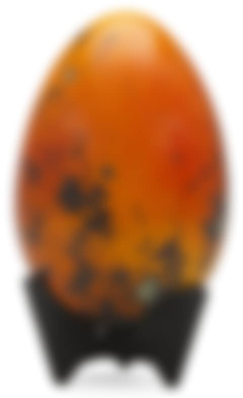 A faience egg (preview)