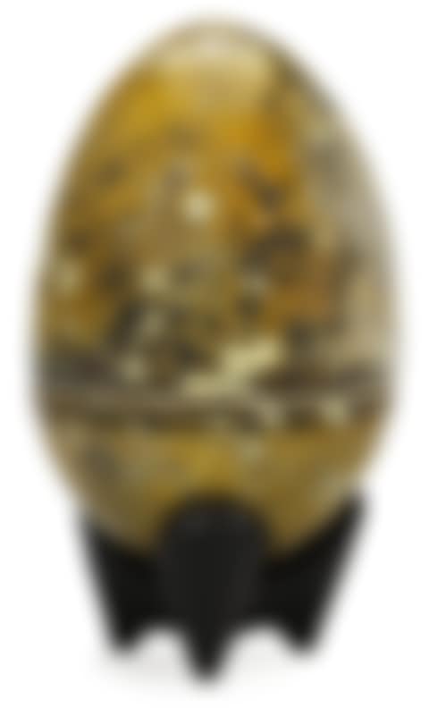 A faience egg (preview)
