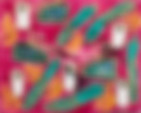 Sharpies, bananas, new balance and G4 cell phones (preview)