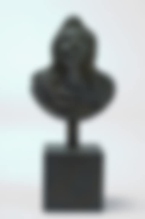 Cherub head (preview)