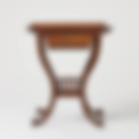 LADIES" WORK TABLE (preview)
