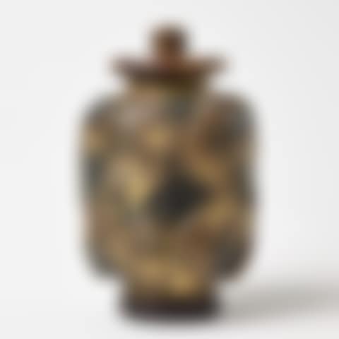 Urn with lid (preview)