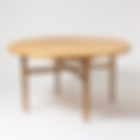DINING TABLE (preview)
