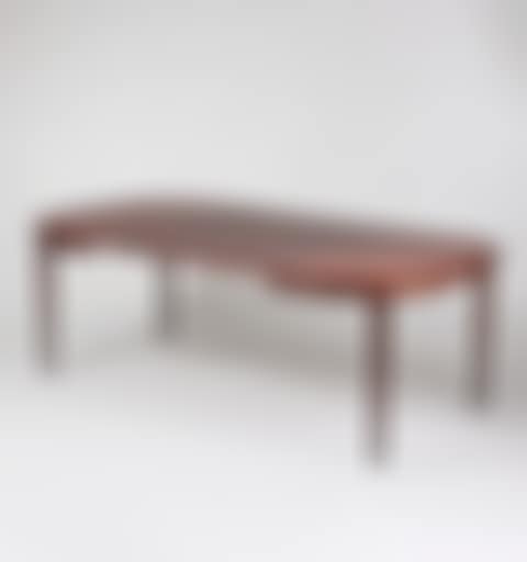 DINING TABLE (preview)
