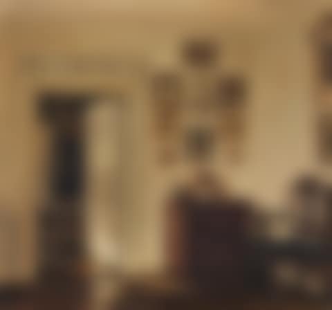 Interior (preview)