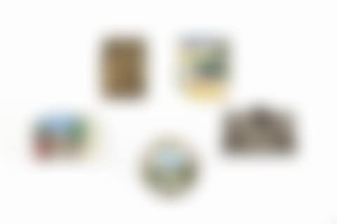 Lot consisting of five metal and enamel plaques (preview)