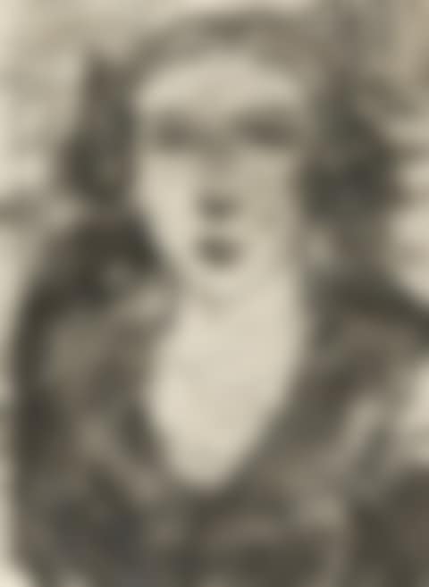 Young woman with necklace - Jeune femme au collier (preview)