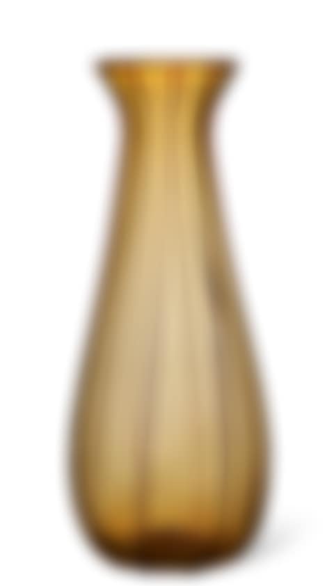 AN ITALIAN AMBER GLASS VASE (preview)