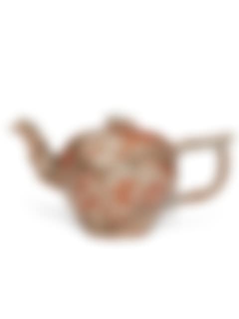 A CHINESE EXPORT PORCELAIN FAUX MARBLE TEAPOT AND COVER (preview)