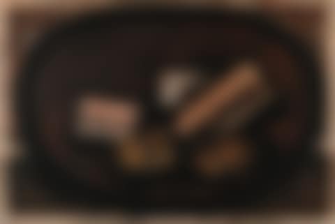 "TABLE TOP STILL LIFE" (preview)