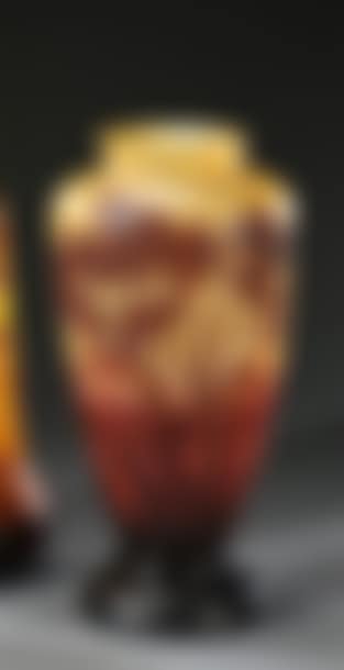 Large baluster vase  (preview)