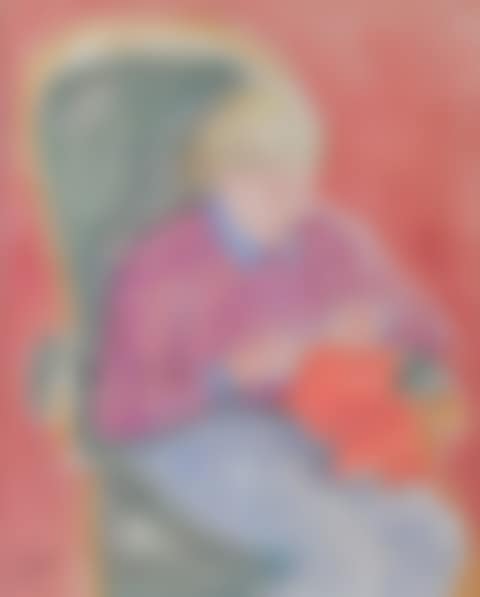 SEWING WOMAN, Paris (preview)