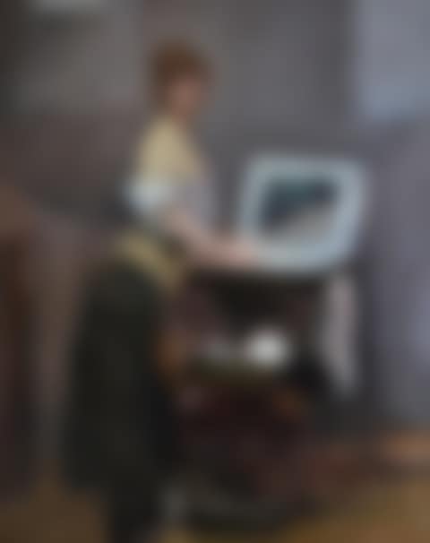 Young woman at the toilet (preview)