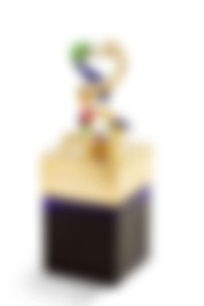 Giant perfume bottle (preview)