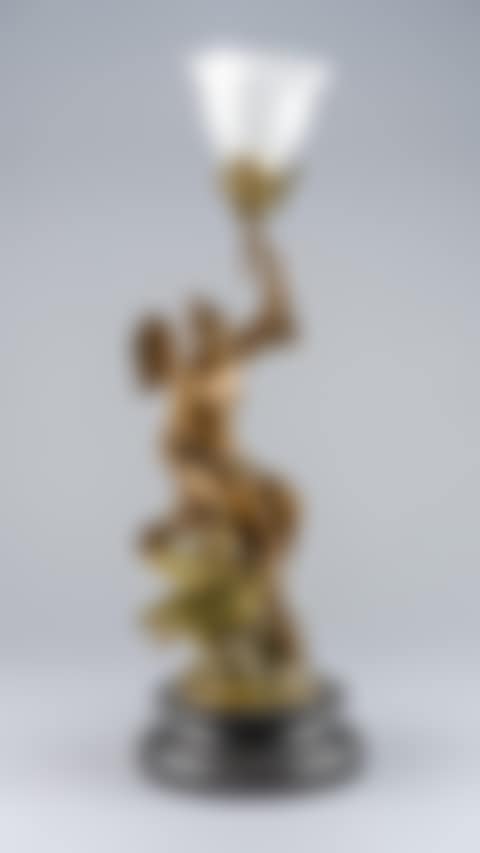 An early 20th century spelter figural lamp (preview)