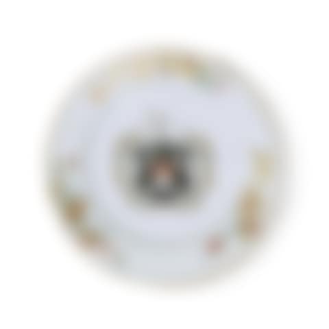 A Chinese export armorial plate Qing Dynasty, Qianlong Period (preview)