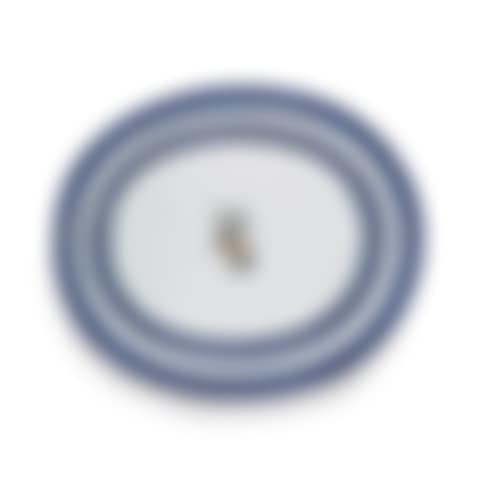 A Large Chinese Export Armorial Oval Serving Dish Qing Dynasty, Qianlong Period (preview)