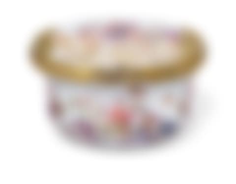 A GILT-METAL-MOUNTED MEISSEN PORCELAIN CHINOISERIE OVAL SNUFF-BOX AND COVER (preview)